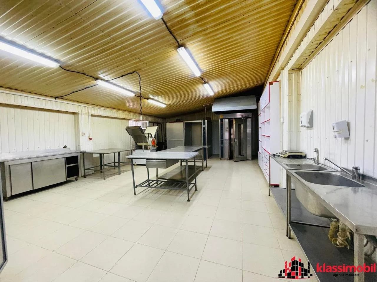 Brutărie complet funcțională de vânzare