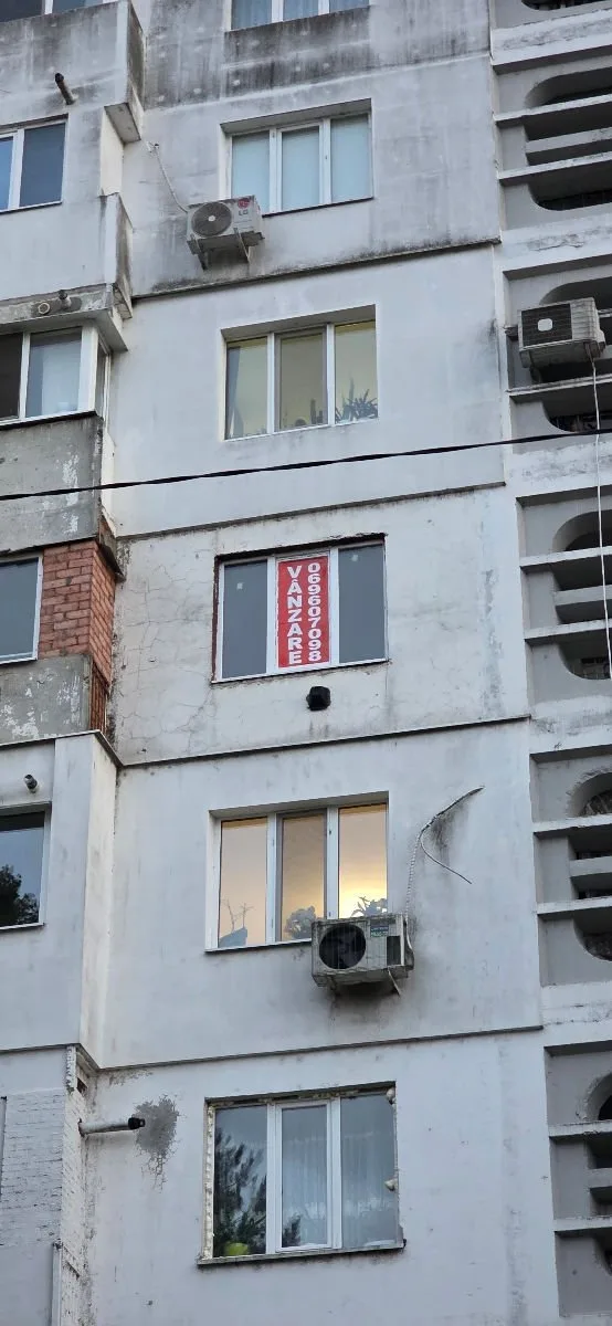Apartament cu 3 camere, Centru, Orhei