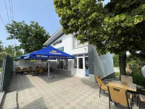 Construcție comercială în un nivel cu mansardă,satul Lucășeuca, Orhei.