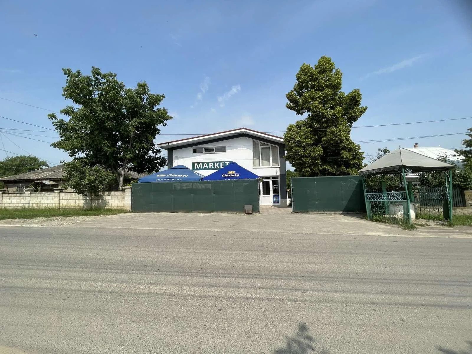 Construcție comercială în un nivel cu mansardă,satul Lucășeuca, Orhei. 2