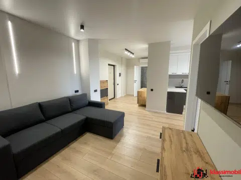 Orhei-Centru, str. Sălciilor 75 bloc nou, compania Sv Lux Grup.