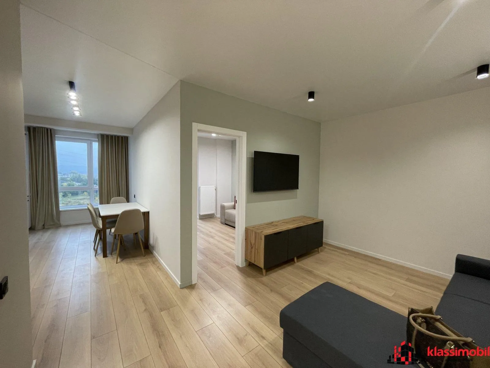 Orhei-Centru, str. Sălciilor 75 bloc nou, compania Sv Lux Grup. 3