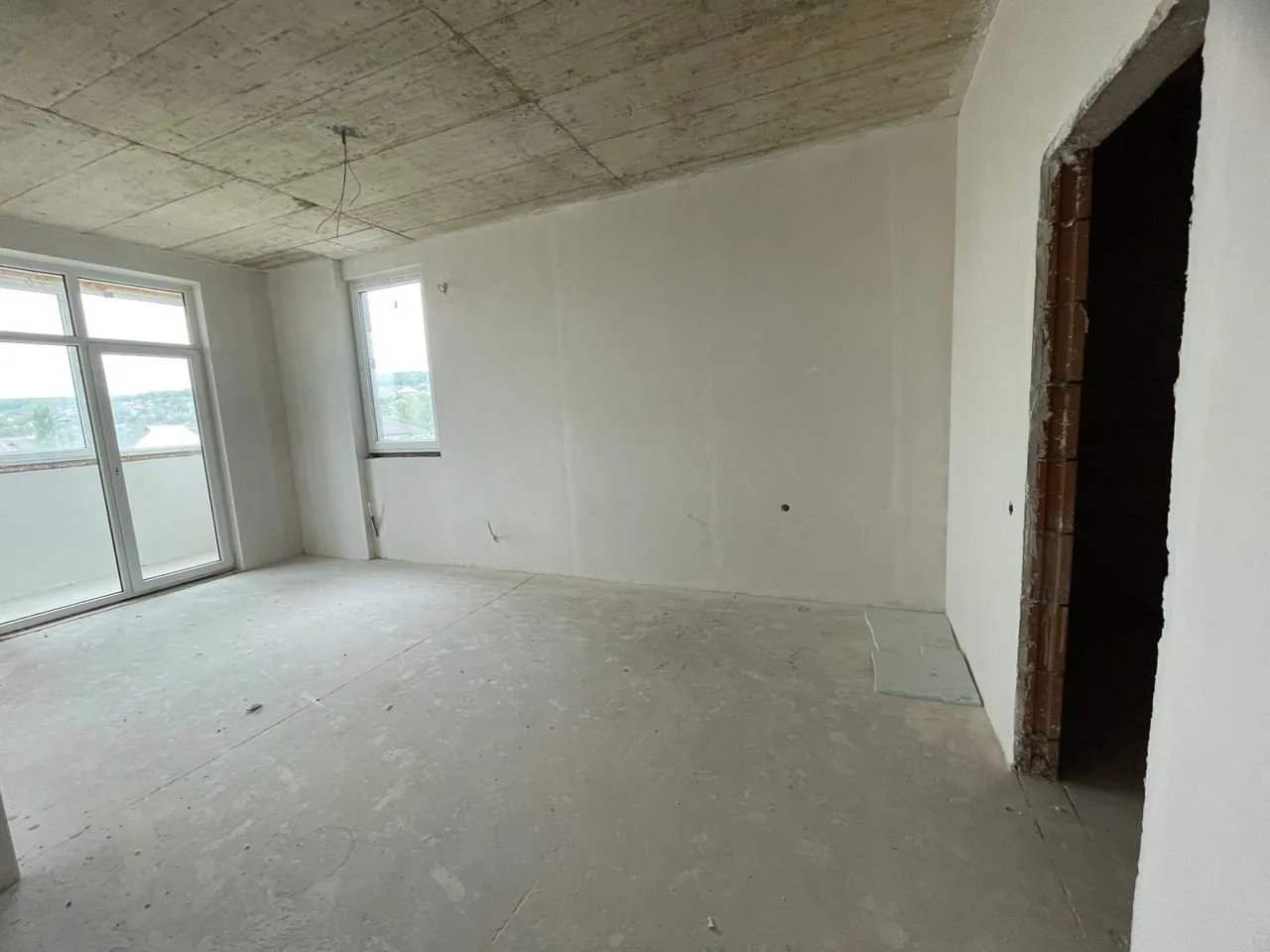 Bloc nou, suprafața 150,5 mp str.Nistreana. 3