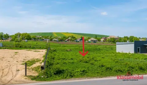 Teren strategic 13.4 ari – Prima linie, Traseul Chișinău-Bălți (Cișmea, Orhei).