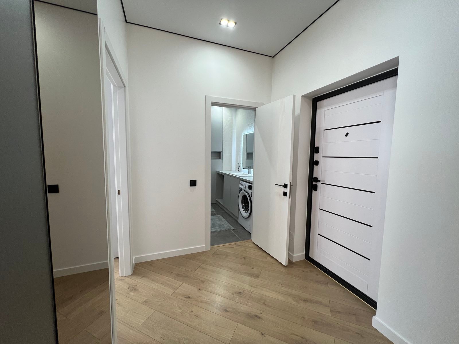 0-02-05-15826a99cd61fa4a92930ce0661c9f1903e71bbe8dd08f6655d283b2e2dae988_7525fc1c01687ef4