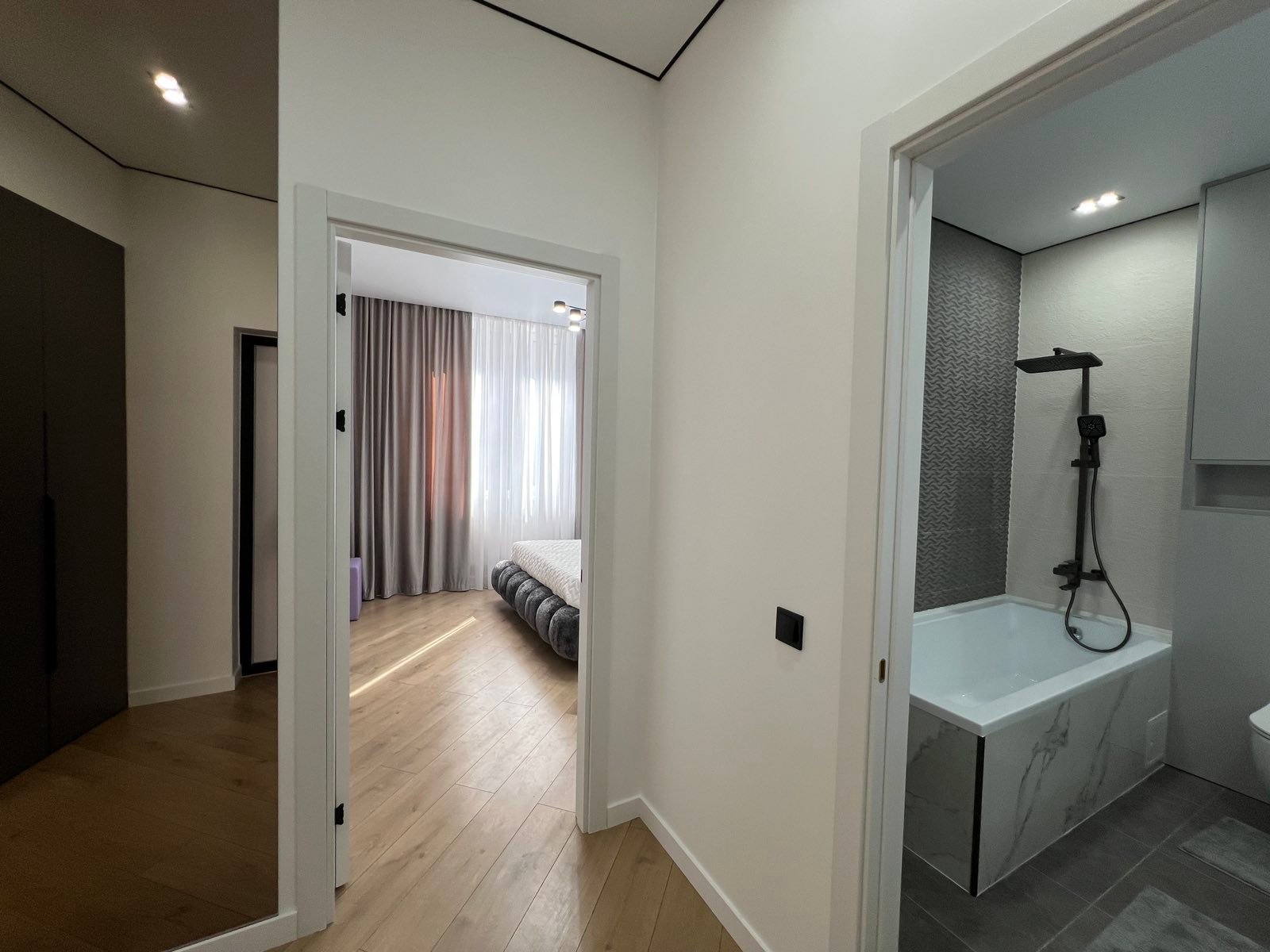 0-02-05-79500bff8523374163b0050c58713a867bfdd471752d585229fc78c2ed4d3e54_c62040039d522125