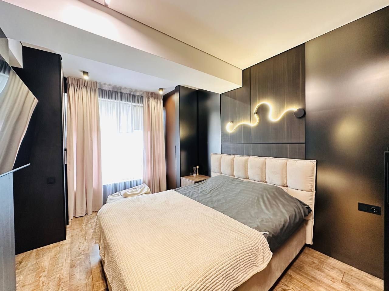 181b47f69ed281ab5b9cd162f6848430