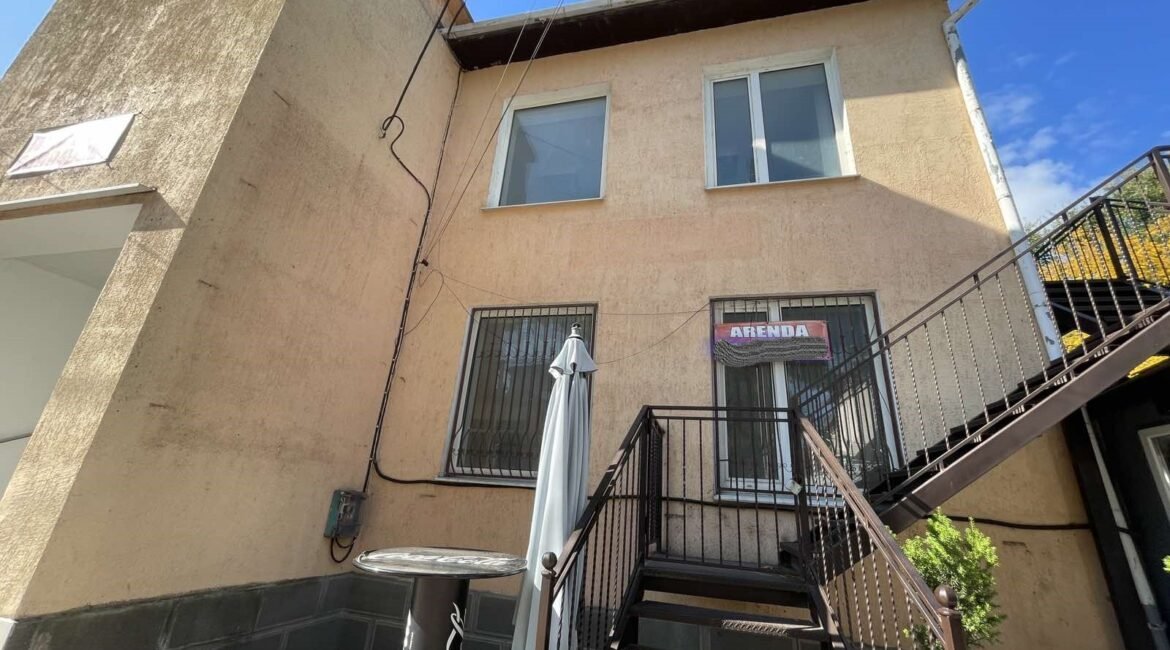 Orhei-Centru, str. Scrisului Latin, 15/a