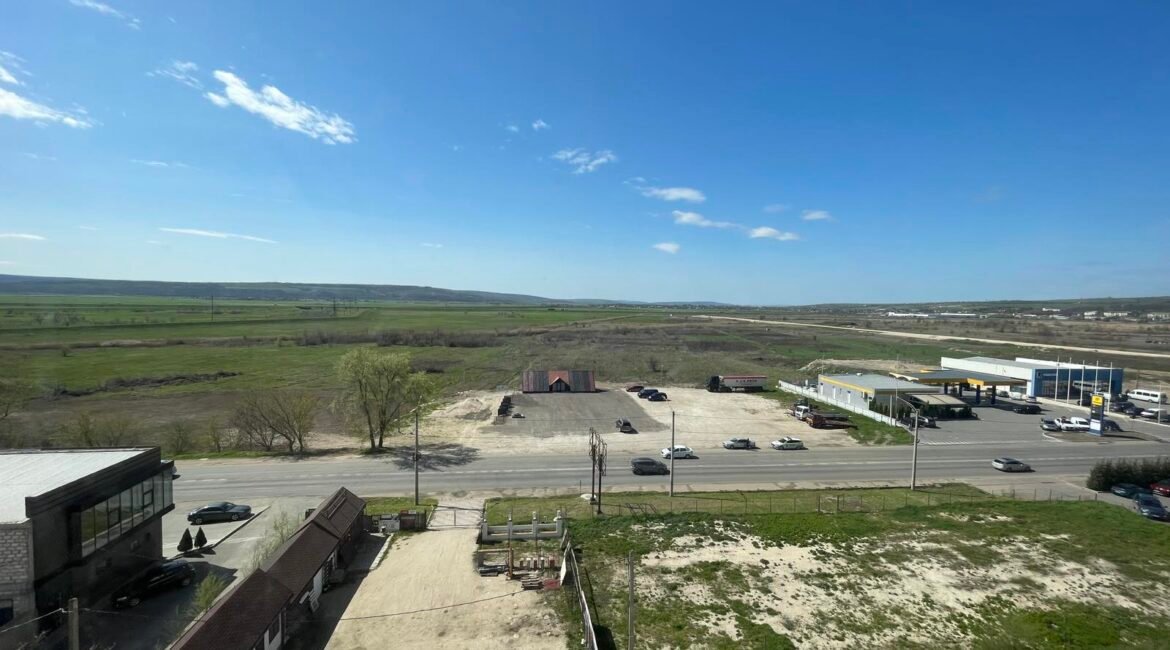 Orhei-Centru, str. Mihail Sadoveanu 20.