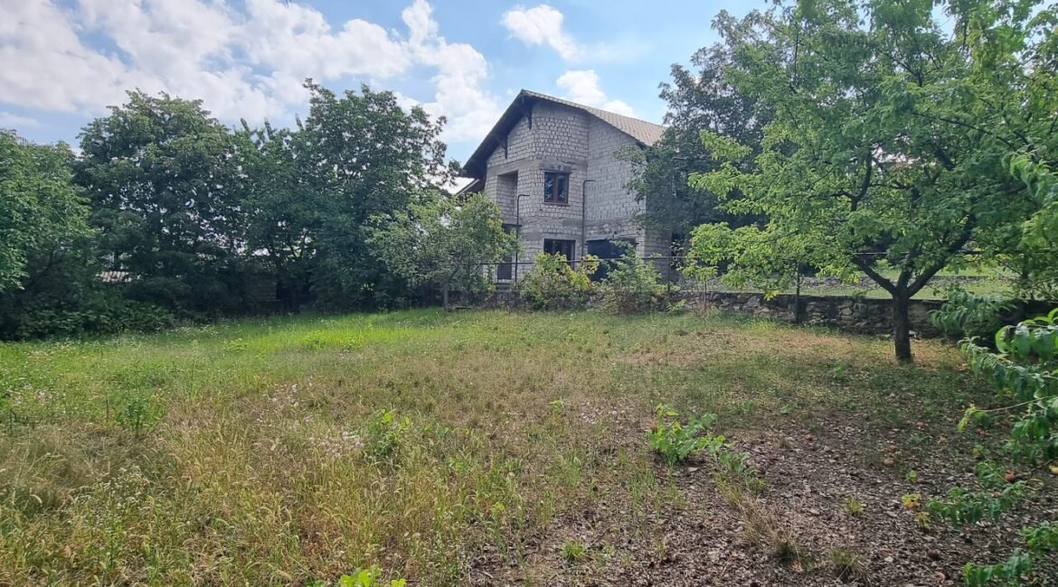 Orhei, str.Baladelor 56.