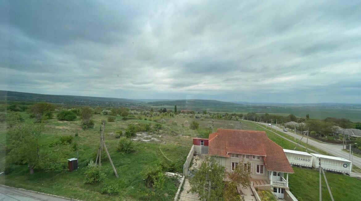 Orhei, bloc nou, suprafața 150,5 mp str.Nistreana.