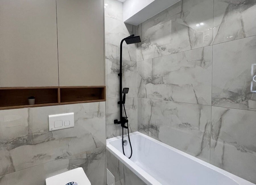 Orhei, str. Negruzzi 91, compania Dansicons.