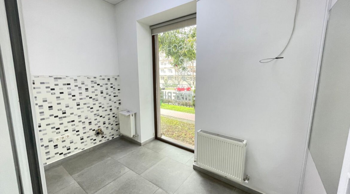 Orhei-Centru, str.Vasile Lupu 18.