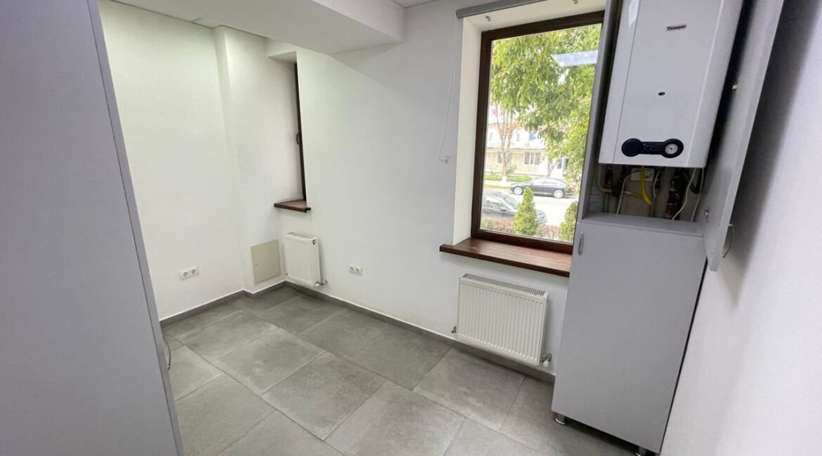 Orhei-Centru, str.Vasile Lupu 18.