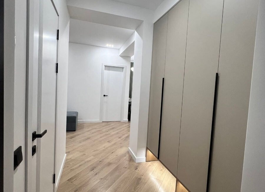 Orhei, str. Negruzzi 91, compania Dansicons.