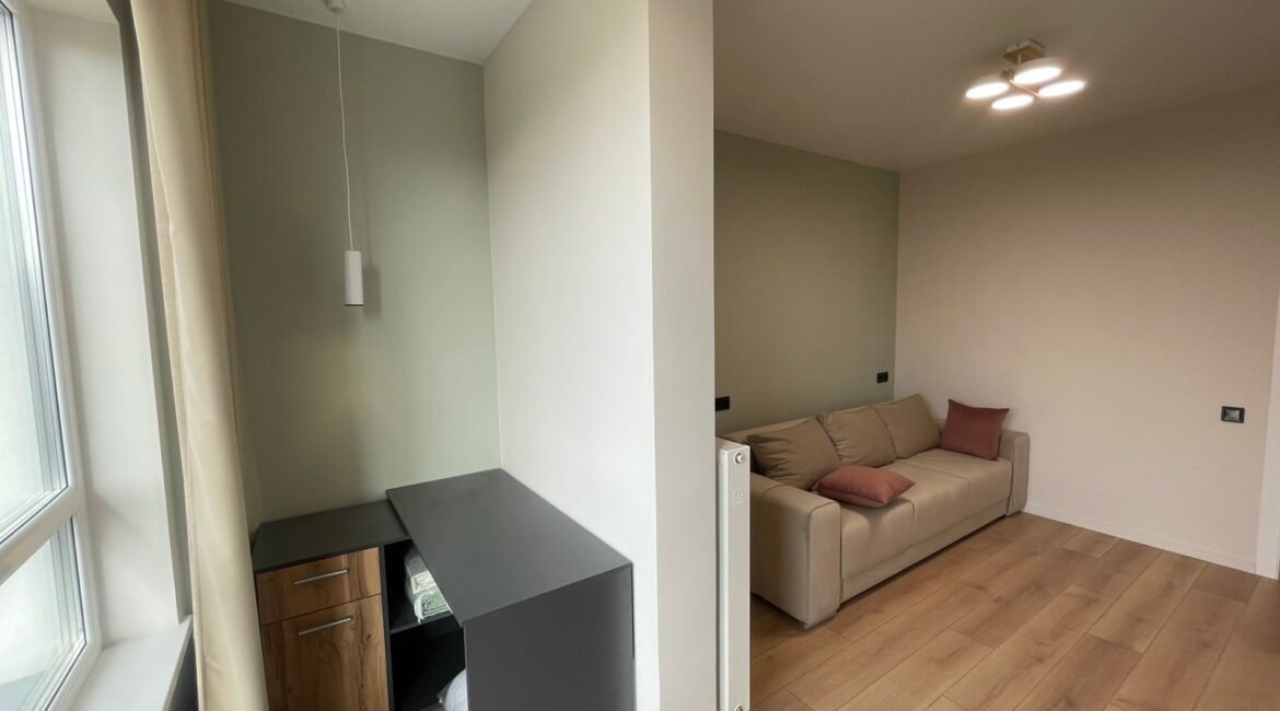 Orhei-Centru, str. Sălciilor 75 bloc nou, compania Sv Lux Grup.