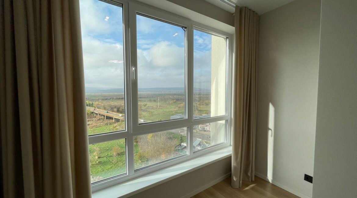 Orhei-Centru, str. Sălciilor 75, compania Sv Lux Grup.