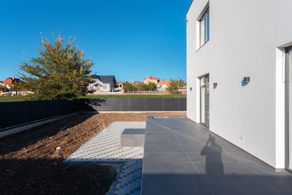 6c54eb814da4f18bfd62020272678453