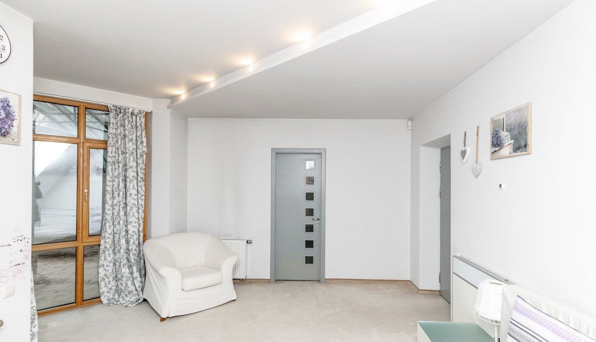 864fa54602adf315a75030903ad5eac2